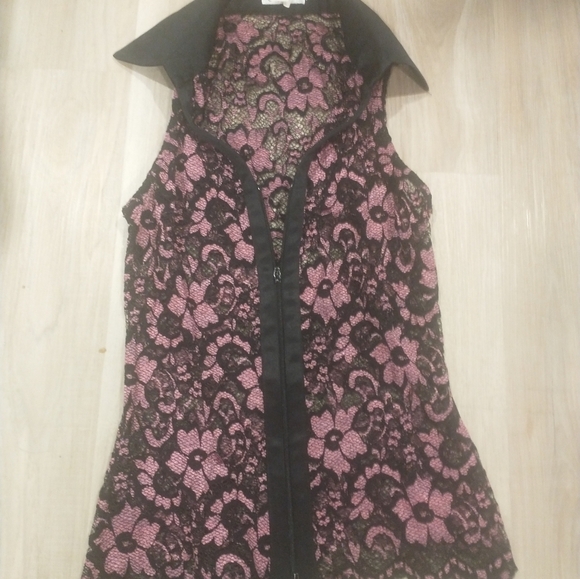 Sexy lace top by cache - Picture 1 of 4